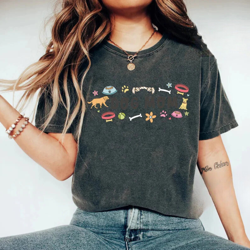 Dog Mom Tee V2